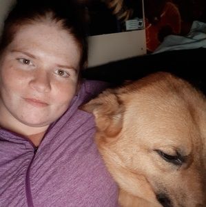 Meet your Posher, Amie